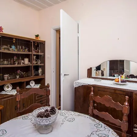 Christina's House ארגוסטולי